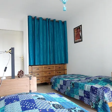 Oasis: 2-bedroom Retreat With Pool And Garden
