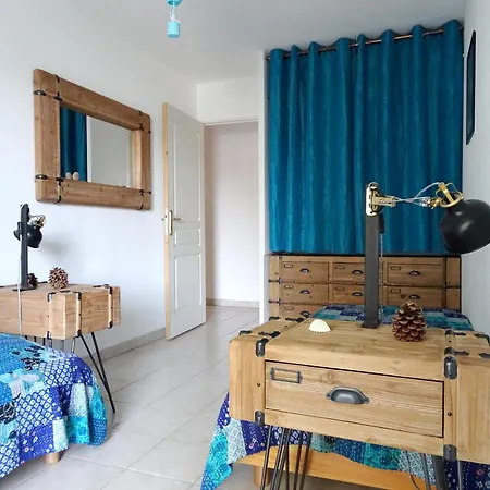 Oasis: 2-bedroom Retreat With Pool And Garden Apartment *